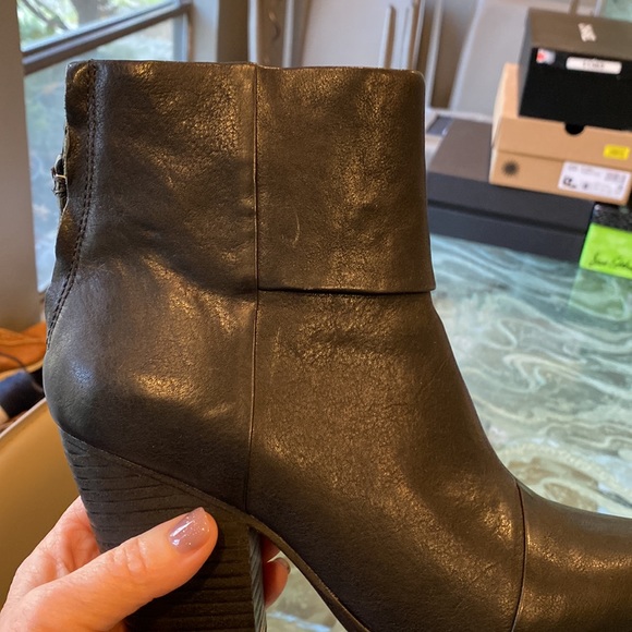 Stunning black rag and bone leather booties. - Picture 5 of 6